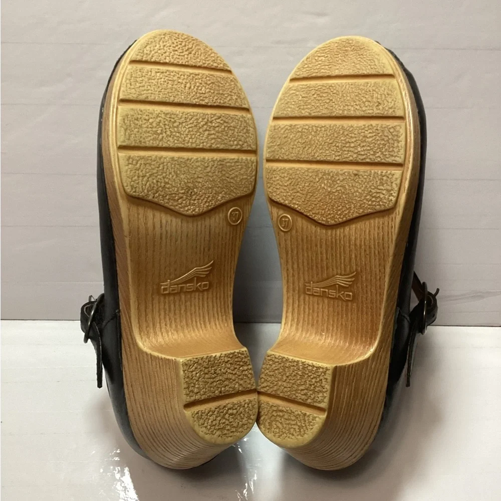 Dansko Margie Black Mary Jane  shoes, tan Heels size 37 - Picture 8 of 11
